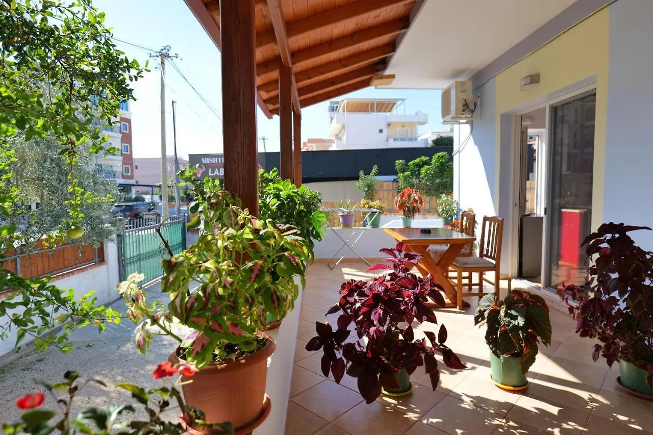 Stela Apartments Ksamil