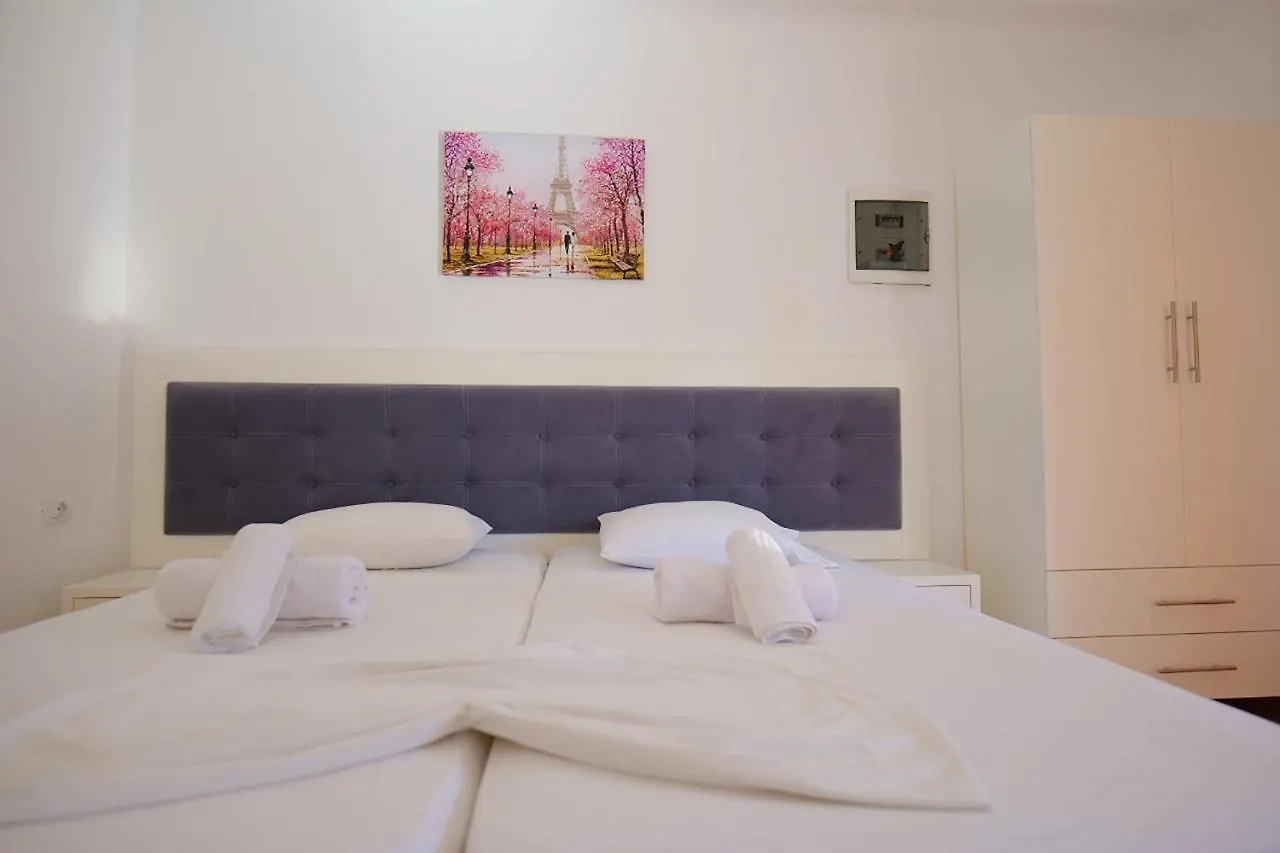 Guest house Stela Apartments Ksamil