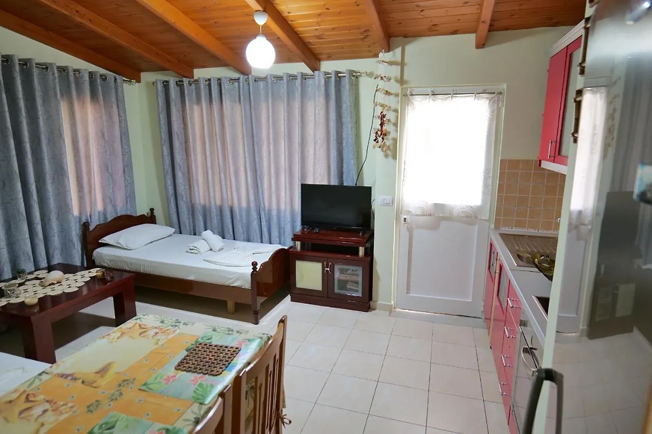 Stela Apartments Ksamil