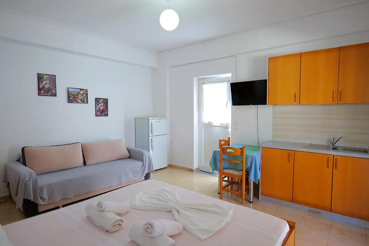 Stela Apartments Ksamil Guest house