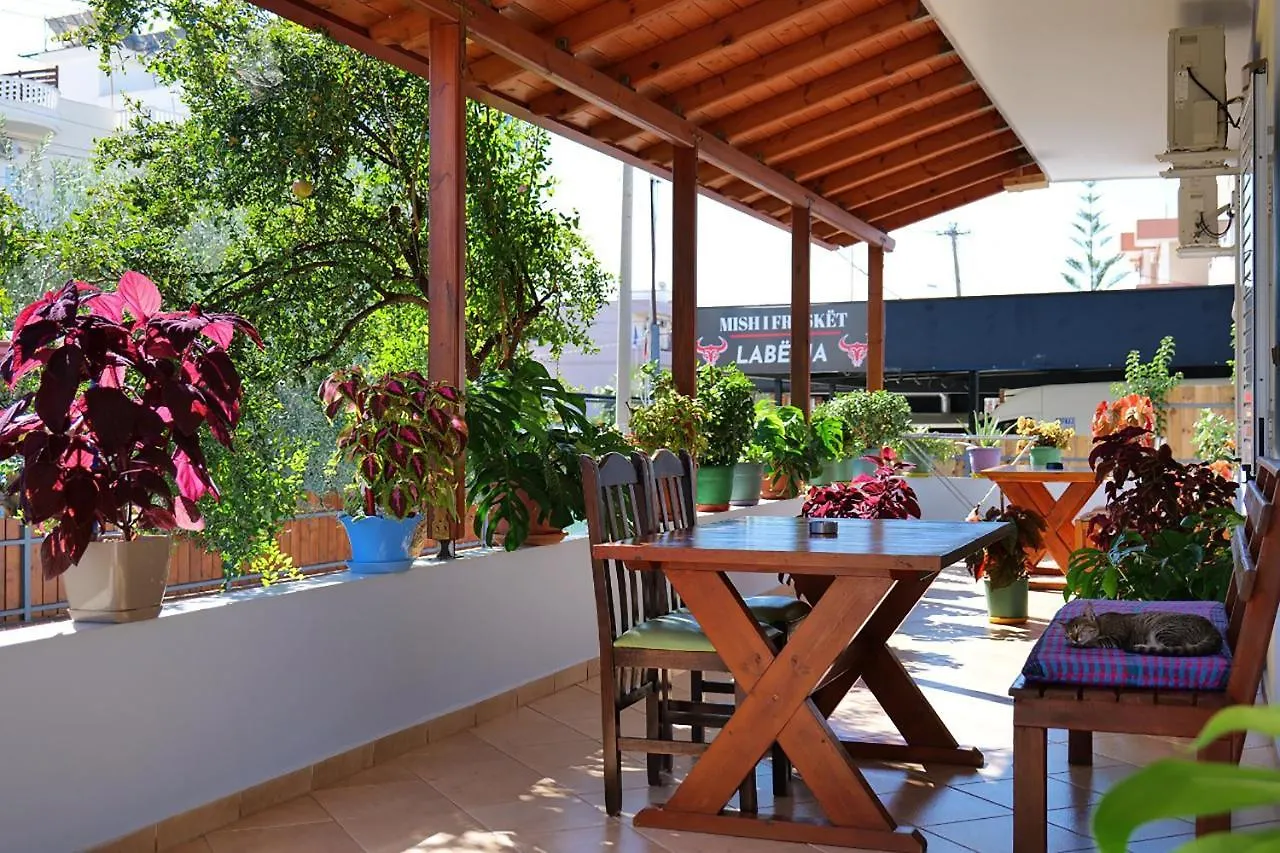 Guest house Stela Apartments Ksamil