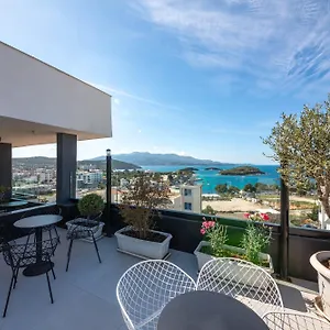 Rumani 3 Islands Hotel