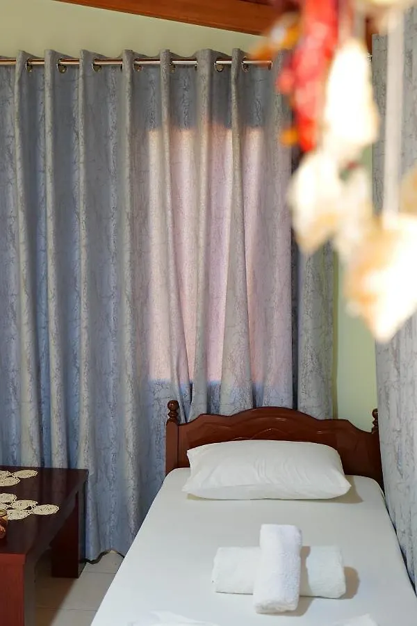 Guest house Stela Apartments Ksamil